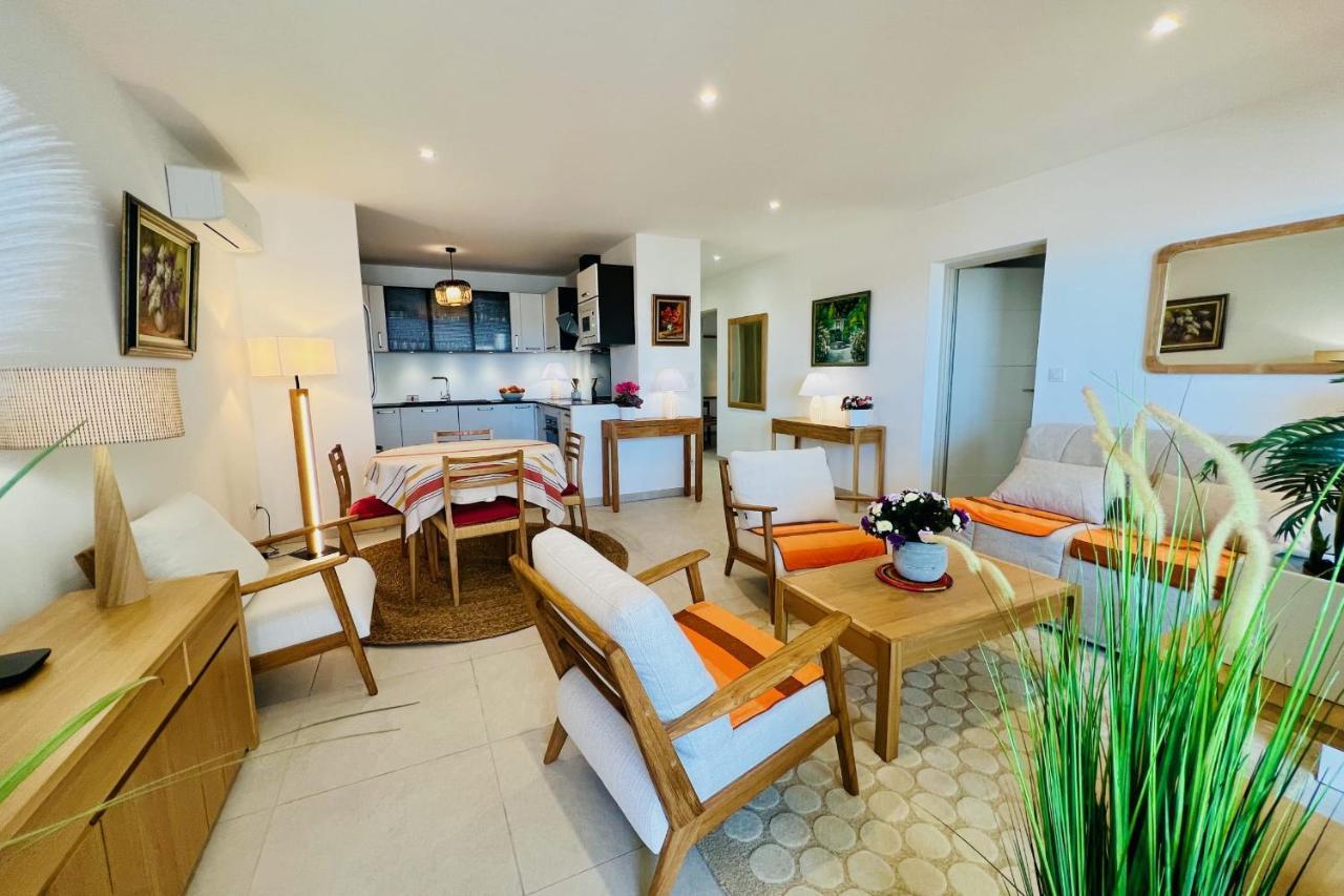 Villa Marie 1 - Superbe Appartement Climatise 2 Chambres Vue Mer 르그로뒤후아 외부 사진