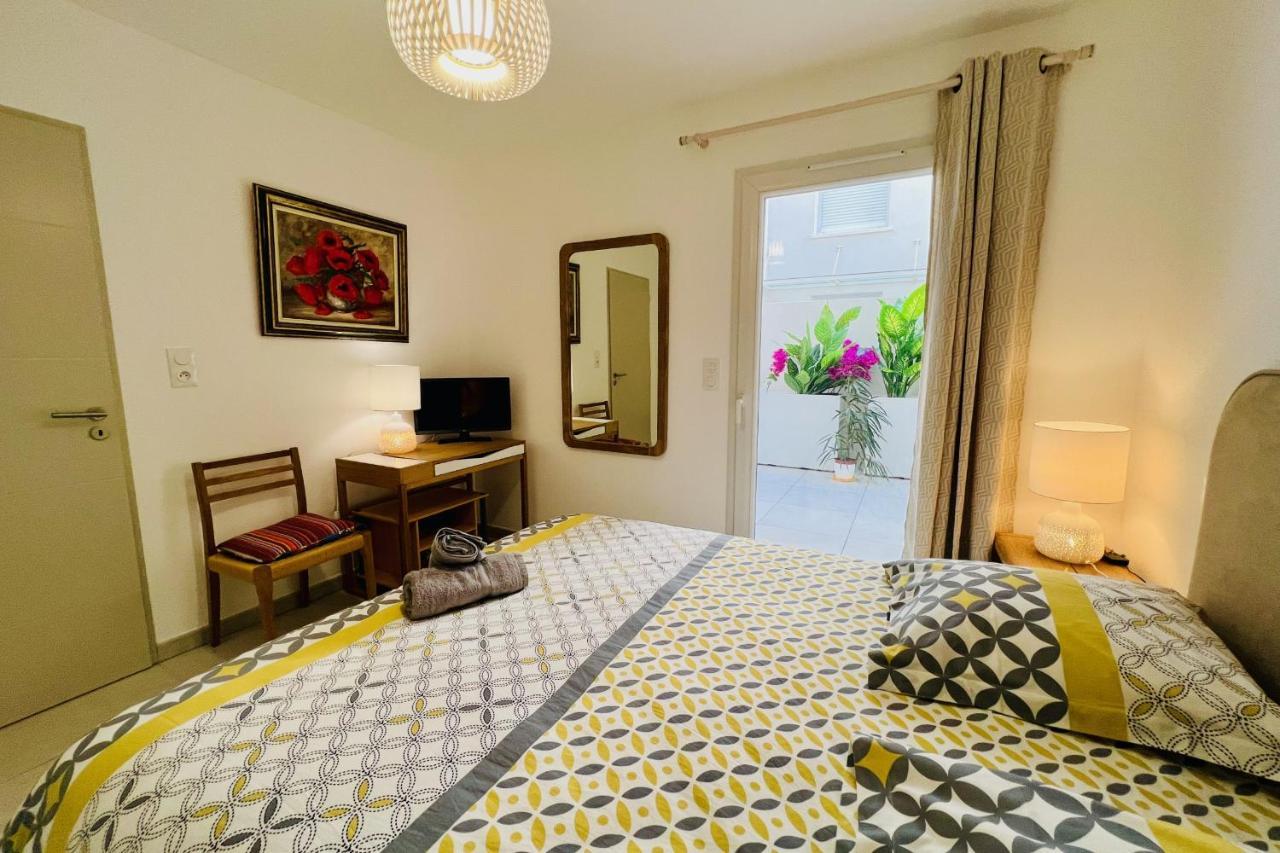 Villa Marie 1 - Superbe Appartement Climatise 2 Chambres Vue Mer 르그로뒤후아 외부 사진